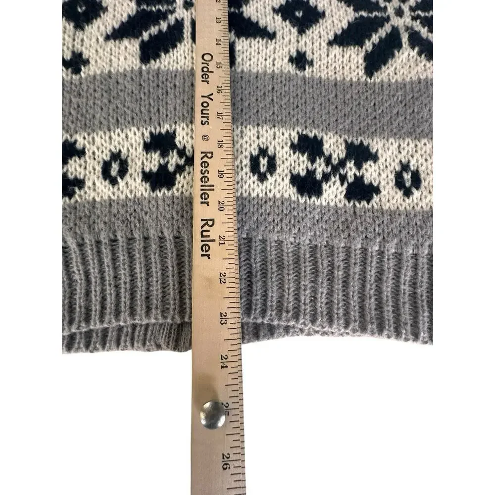 Grey Bandit Full Zip Cardigan Knit Sweater Snowflakes Heavy Women’s Size M - Picture 6 of 11
